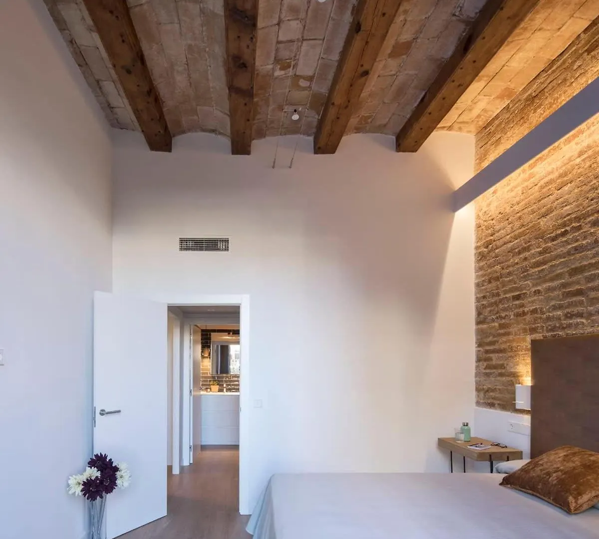 Pau Claris - Design Apt Next To Paseo De Gracia Barcelona Spain